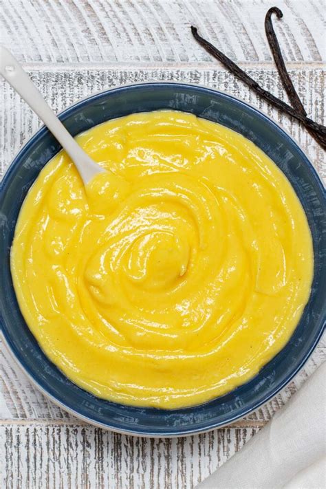 Crema de vainilla con ralladura de cítricos