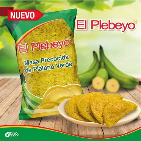Masa de plátano verde hervido y procesado