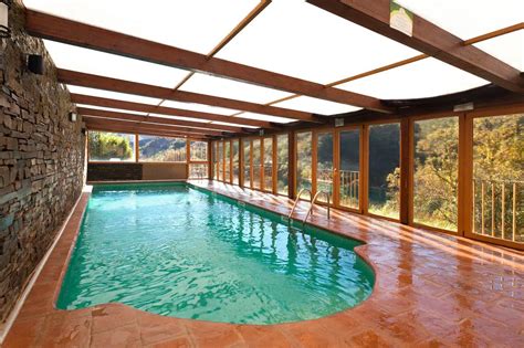 Casa rural tradicional extremeña con piscina