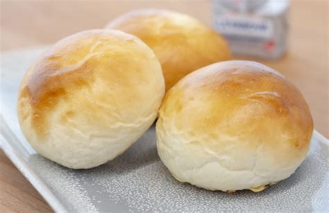 Bollos de pan de leche listos para congelar