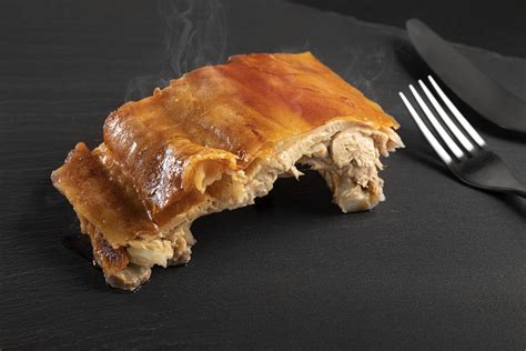 Cochinillo asado en barbacoa de gas