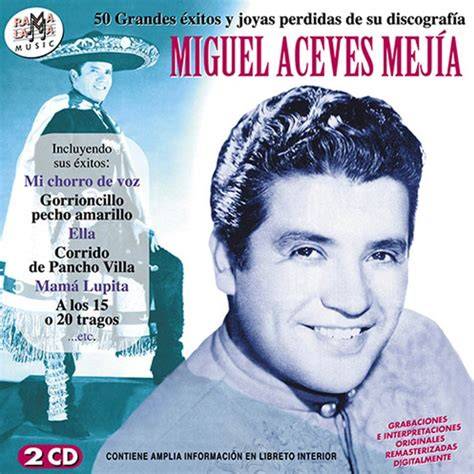Miguel Aceves Mejía interpretando música tradicional mexicana