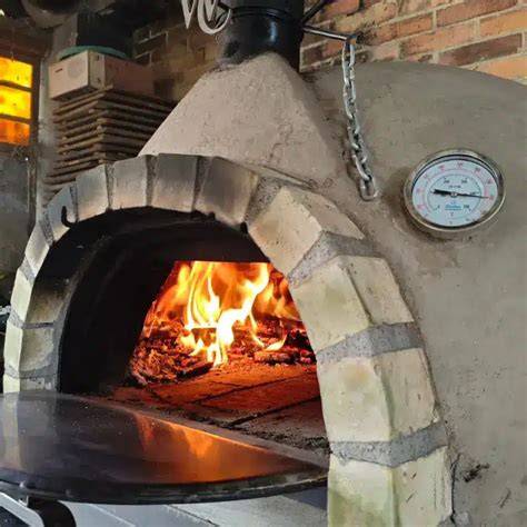 Horno de leña tradicional napolitano