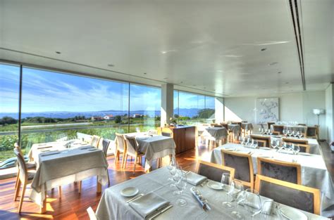 Restaurante Culler de Pau con vistas a la ría