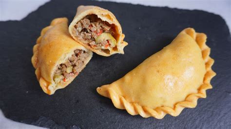 Empanadillas caseras sin gluten con diferentes rellenos