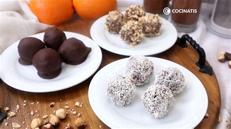 Variantes de bolitas de coco y chocolate con frutos secos