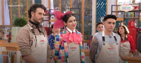 Mario Jefferson despidiéndose de sus compañeros en Bake Off