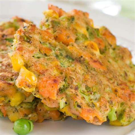 Ingredientes para tortitas de brócoli y zanahoria