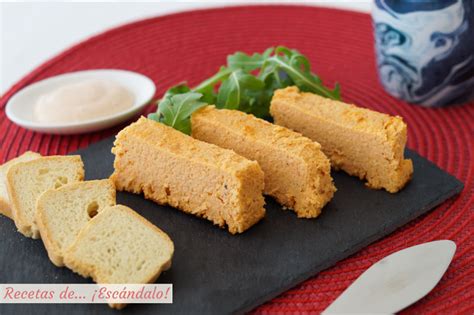 Ingredientes frescos para el pastel de cabracho