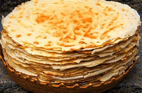 Pan Carasau apilado