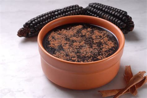 Maíz morado, ingrediente principal de la mazamorra