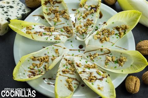 Ensalada de endivias con roquefort y nueces