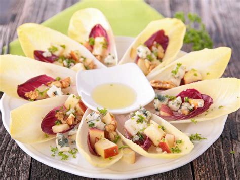 Ensalada de endivias con manzana y nueces