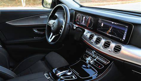 Icono de Bluetooth en un salpicadero de coche