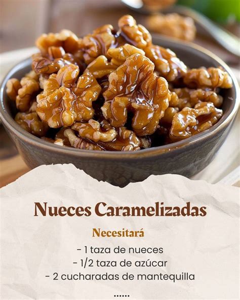 nueces caramelizadas con un toque de sal sobre una tabla de madera