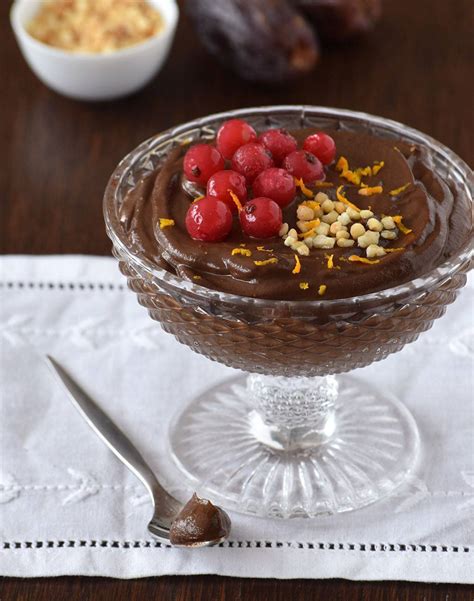 Crema de chocolate con aguacate y plátano para una textura sedosa