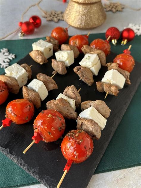 Brochetas de cordero y tomate cherry