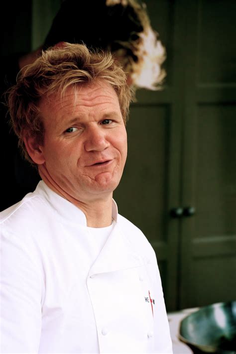 Chef Gordon Ramsay con el título 