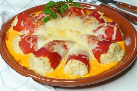 Timbal de bacalao y alubias con pimientos del piquillo