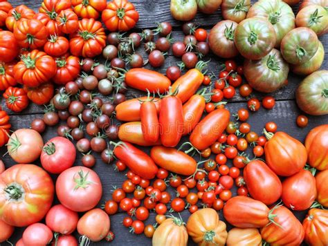 Imagen de tomates frescos y saludables