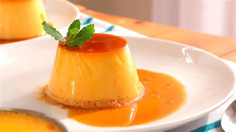Flan de huevo con y sin ojos