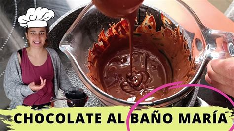 Chocolate blanco derritiéndose al baño maría