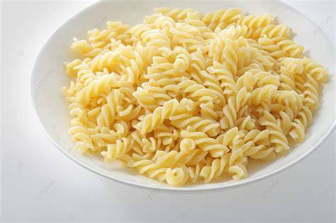 Plato de pasta recién cocida