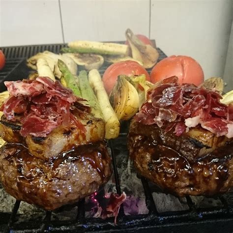 Hamburguesa Wagyu a la parrilla