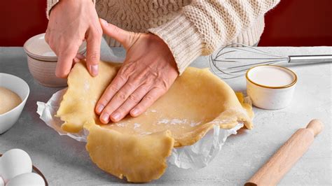 masa de tarta horneada con pesas de cerámica