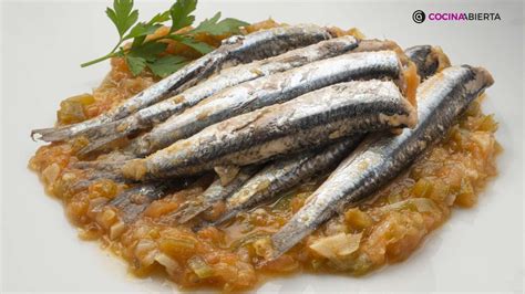 Salsa de anchoas en sartén