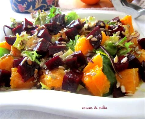 Ensalada colorida de aguacate, remolacha y naranja