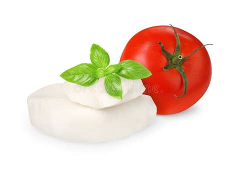ingredientes frescos albahaca tomate y queso mozzarella