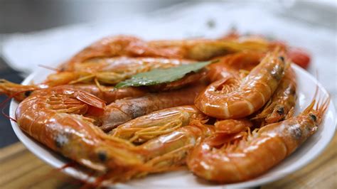 Gambones cocidos con hielo