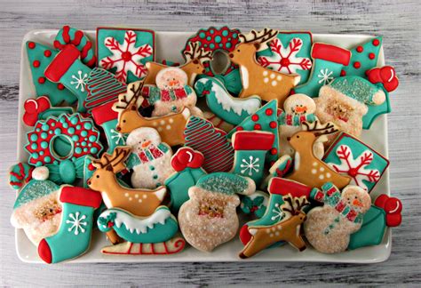 Galletas de Navidad con diferentes diseños y glaseados