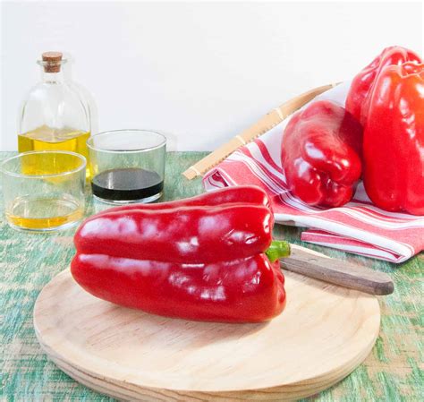 Ingredientes para la confitura de pimientos