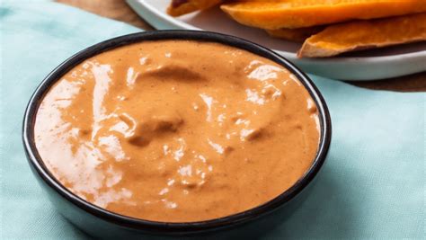 Baguette con aderezo de chipotle