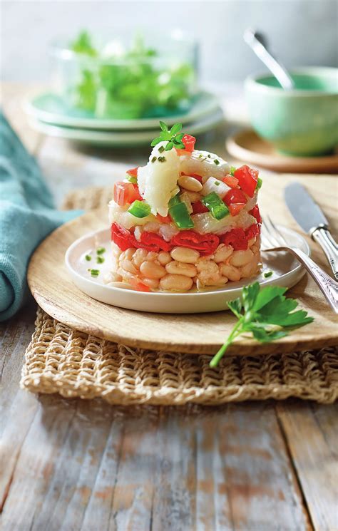 Timbal de bacalao con alubias y pimiento