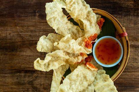 Pescado frito crujiente con salsa agridulce