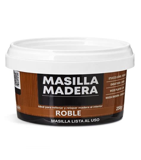 Ejemplo de uso de masilla de relleno para tapar un agujero en madera