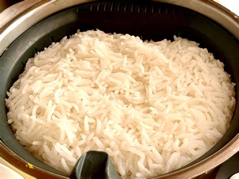 Arroz basmati cocido y enfriado