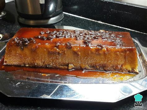 Budín de pan horneándose al baño María