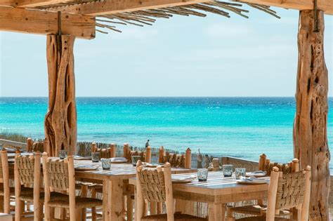 Restaurante en la playa de Formentera