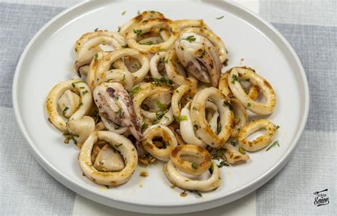 Ingredientes para calamares al ajillo