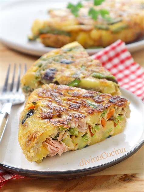 Tortilla con atún y verduras