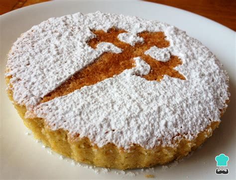 Tarta de Santiago tradicional