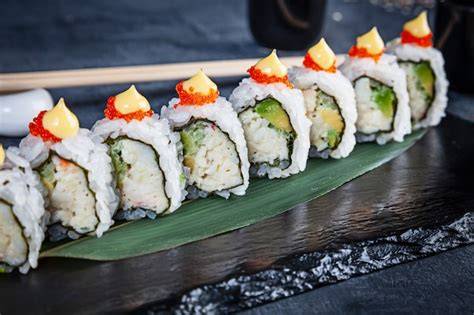 California Roll con aguacate