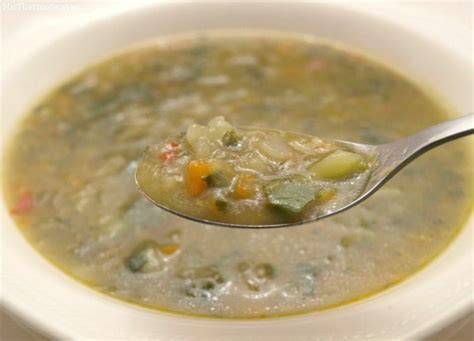 Sopa Juliana con verduras frescas
