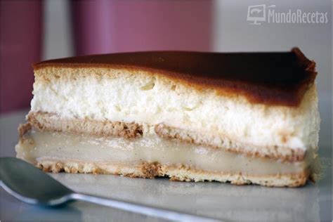 Tarta de los Domingos con sus diferentes capas