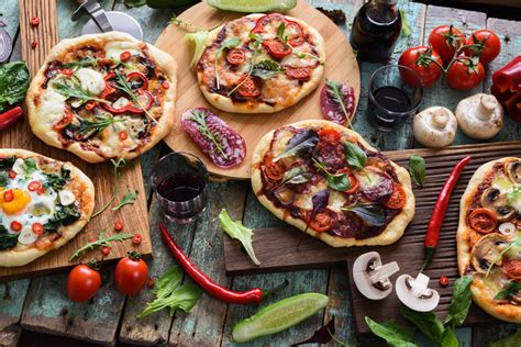 Pizzas especiales con ingredientes gourmet