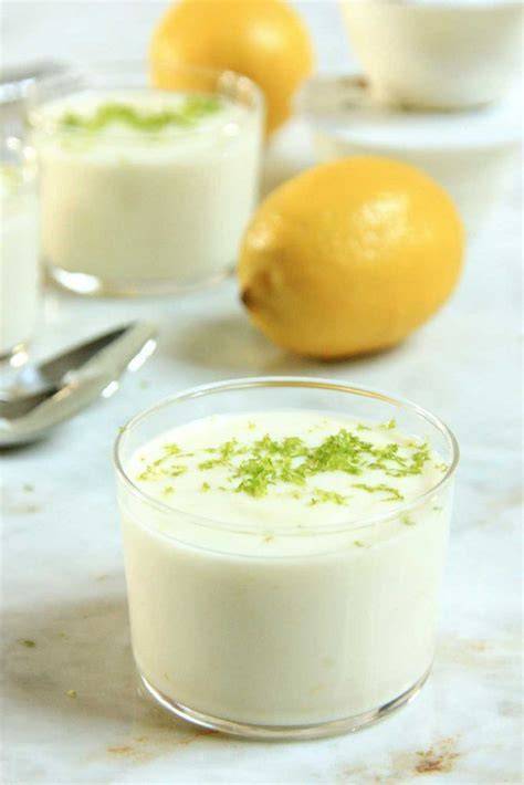Postre de limón con leche condensada e ingredientes